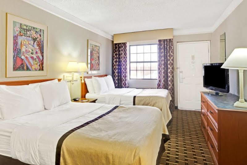 Red Roof Inn Houston North - Fm1960 & I-45 Westfield Dış mekan fotoğraf